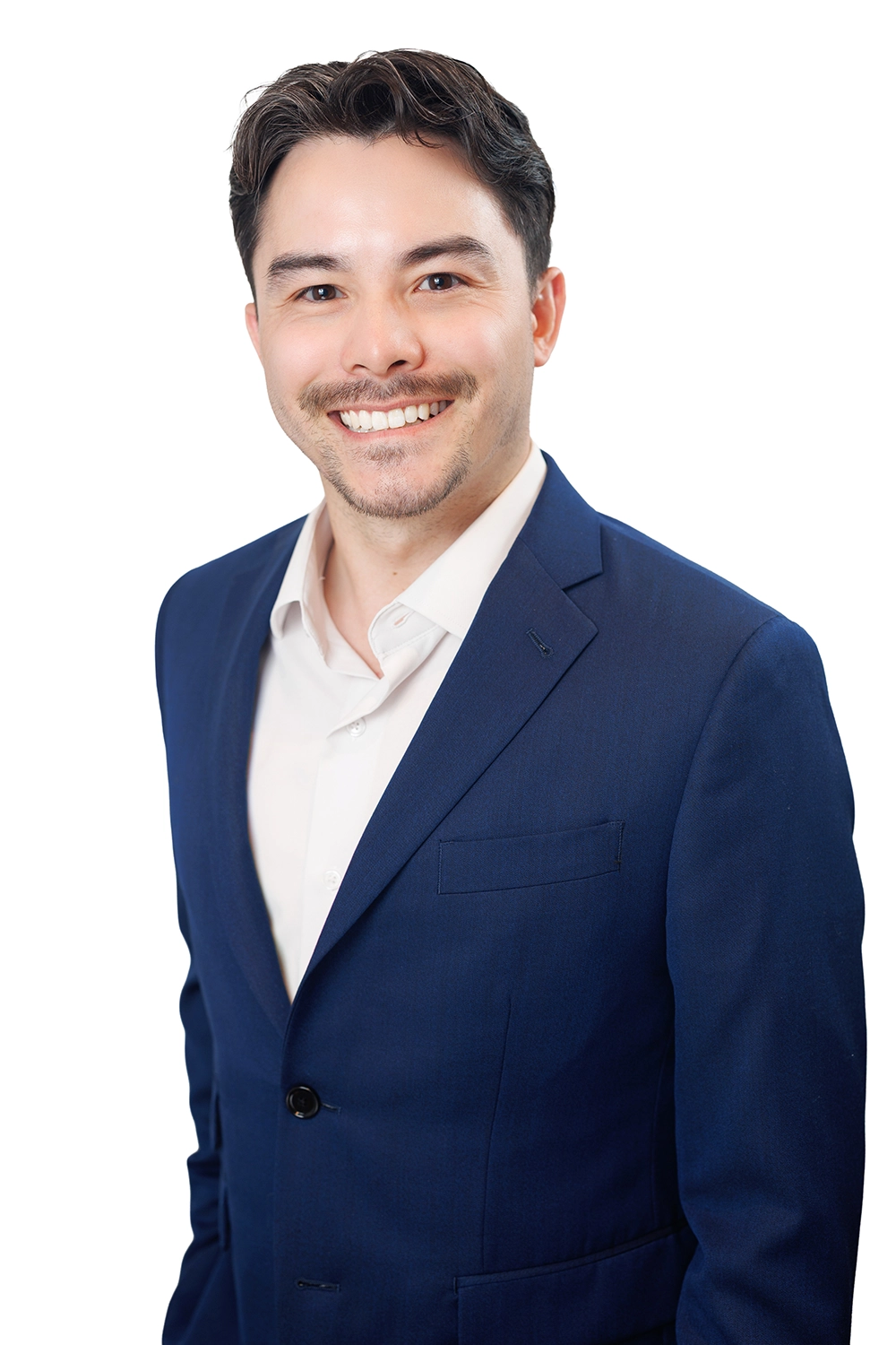 Dr. Taylor Woo, Dermatologist, Rejuvenation Calgary South